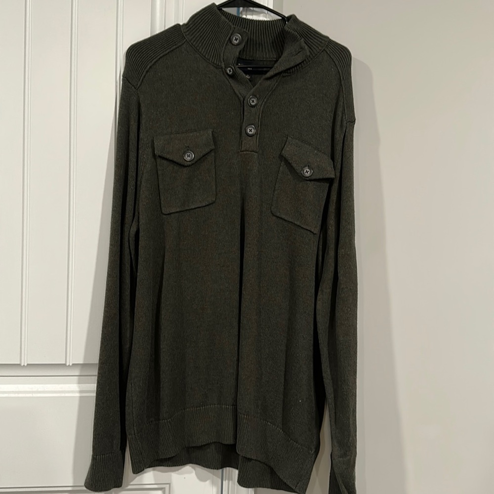 Banana Republic men’s sweater